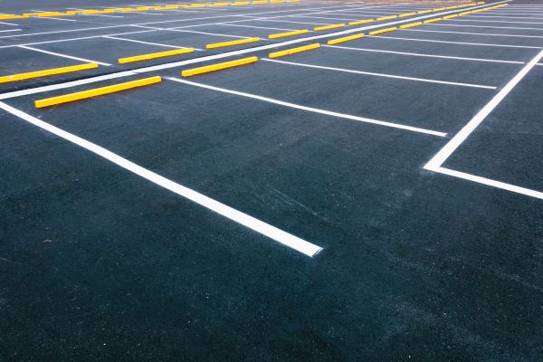 Asphalt Parking Lot Sealing in Stockton