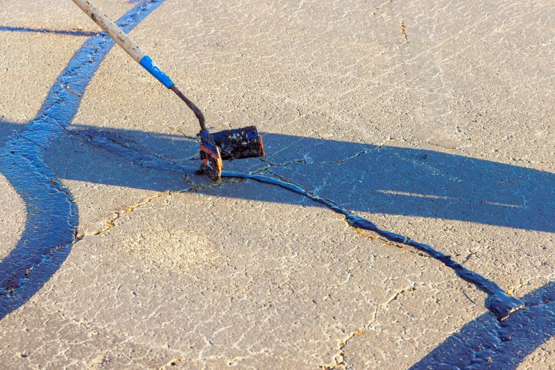 Asphalt Sealings Application
